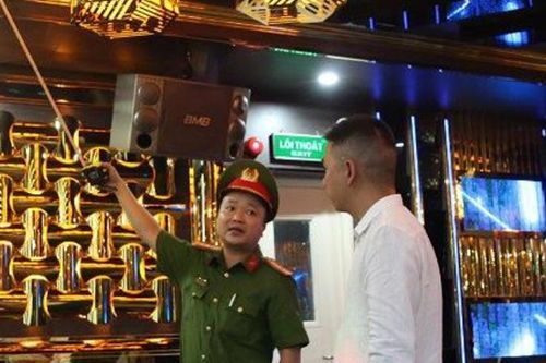 Kinh doanh dịch vụ karaoke sai thời gian quy định bị phạt 20-30 triệu đồng