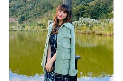 Học Hòa Minzy cách diện đồ bánh bèo mà không sến