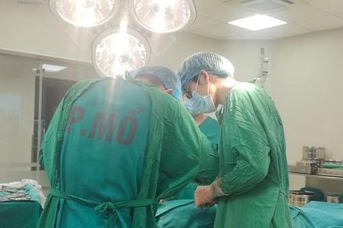 Phẫu thuật thành công bệnh nhân chấn thương hàm mặt phức tạp do tai nạn giao thông