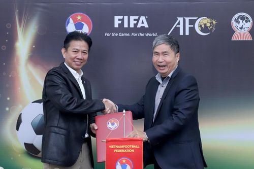 HLV Hoàng Anh Tuấn nhận nhiệm vụ chuyên trách các đội tuyển U18-U20 Việt Nam