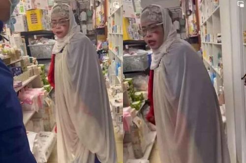 'Hot girl ăn quỵt' Bella bị tố 'dòm ngó' tiền trên bàn thờ