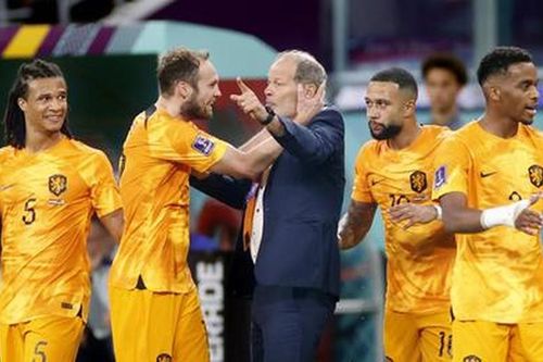 Bóng đá cho chúng ta nhiều điều