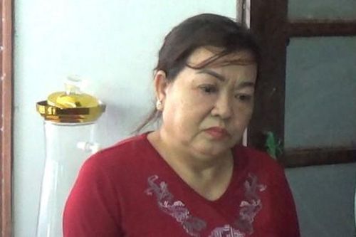 Khởi tố hai mẹ con cho vay lãi nặng rồi bắt giữ con nợ