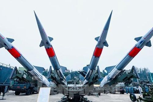 Loạt khí tài tối tân tại Triển lãm Quốc phòng quốc tế Việt Nam 2022