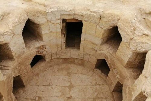 Ai Cập phát hiện nhà tang lễ cổ đại thuộc thời kỳ Ptolemaic và La Mã