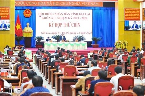 Gia Lai: Biểu quyết thông qua 35 nghị quyết nhiệm vụ năm 2023