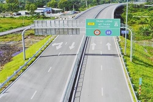 Nhà thầu yếu tài chính bị xử lý tại dự án cao tốc Phan Thiết - Dầu Giây
