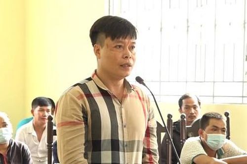3 lần vào tù, vẫn tiếp tục dùng hung khí đánh người, cướp tài sản