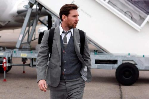 Thói quen đi lại xa xỉ khiến Messi bị chỉ trích