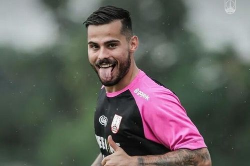 CLB Nam Định chiêu mộ cựu học viên Barca