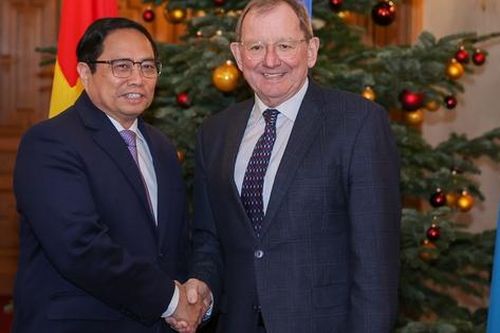 Thủ tướng Phạm Minh Chính hội kiến Chủ tịch Nghị viện Luxembourg