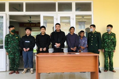 BĐBP Quảng Trị bắt giữ 2 đối tượng đưa người nước ngoài xuất cảnh trái phép sang Lào