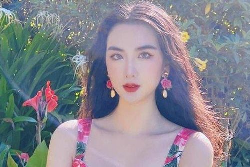 2 hot girl 9x vừa giàu, vừa đẹp, chăm chỉ tập gym để có dáng đẹp như búp bê sống