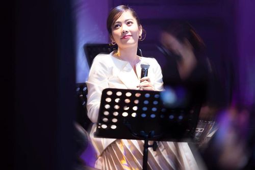 Sau khoảng thời gian dài đi hát, Nam Em nhận về thành quả 'khủng'