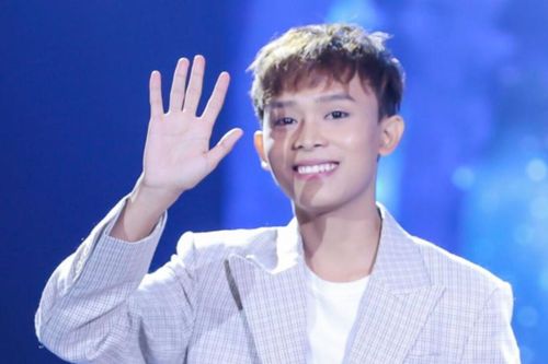 Ở tuổi 19, Hồ Văn Cường bất ngờ đón 'tin vui', fan rần rần chúc mừng