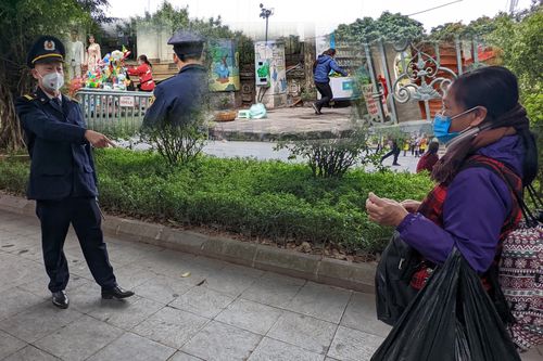 Hàng rong tìm trăm cách né lực lượng chức năng ở phố đi bộ hồ Gươm