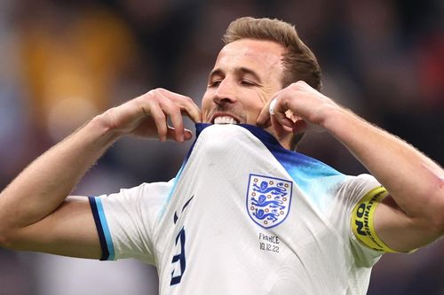 Kane đá bay giấc mơ World Cup của người Anh