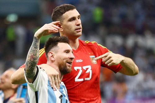 Thủ môn Argentina nguy cơ bị cấm thi đấu bán kết World Cup 2022