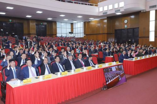 HĐND tỉnh Thanh Hóa thông qua nhiều nghị quyết quan trọng