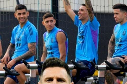 Messi 'mất tích' ở buổi tập mới nhất của ĐT Argentina