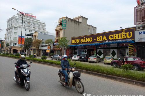 Một cung đường 'hút chân' khách ẩm