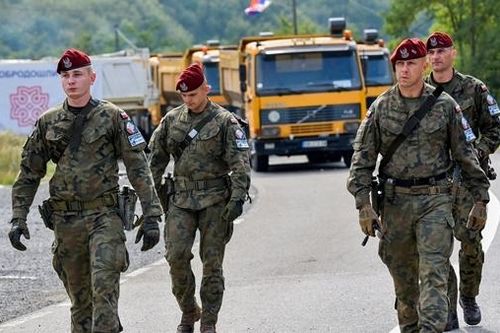 Serbia muốn đưa quân đội tới Kosovo