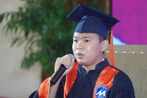 Chàng sinh viên tâm lý khiếm thị ấp ủ hoài bão lớn