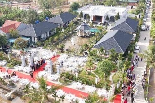 Cận cảnh 'biệt phủ' nhà vườn đang gây sốt ở xứ Thanh