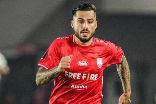 Tiền đạo Tây Ban Nha gia nhập Nam Định FC là ai?