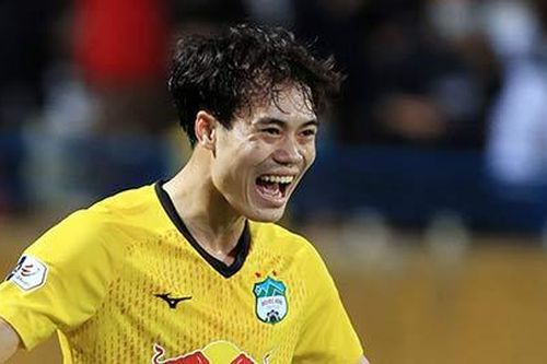 Báo Hàn Quốc thông tin việc Văn Toàn sang K.League thi đấu