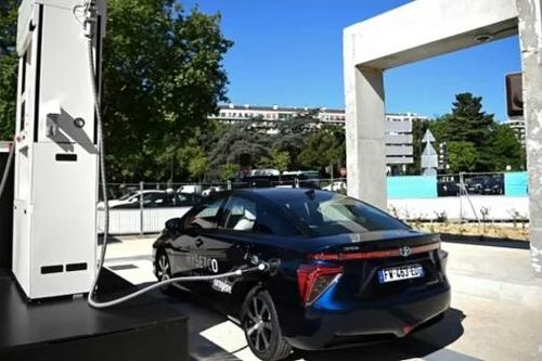 Thời của xe hydro đã qua?