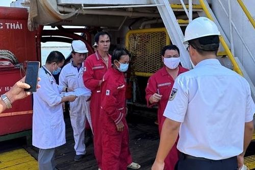 Phát hiện thi thể nghi là thuyền trưởng tàu cá bị mất tích