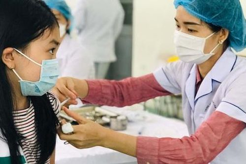 Sáng 12/12: Việt Nam tiêm gần 265 triệu liều vaccine COVID-19, vẫn còn nhiều tỉnh, thành tiêm thấp