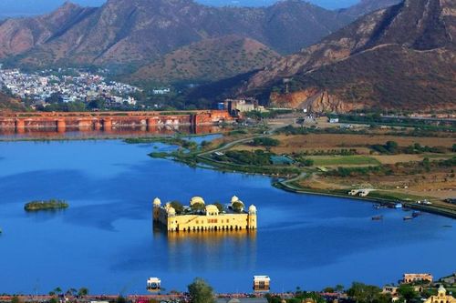 Kỳ quan cung điện nước ở Ấn Độ