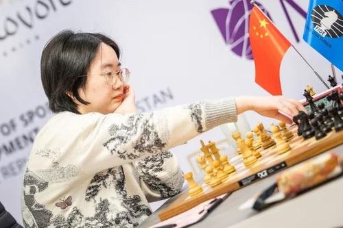 Ngôi nữ hoàng cờ vua tiếp tục ở lại châu Á