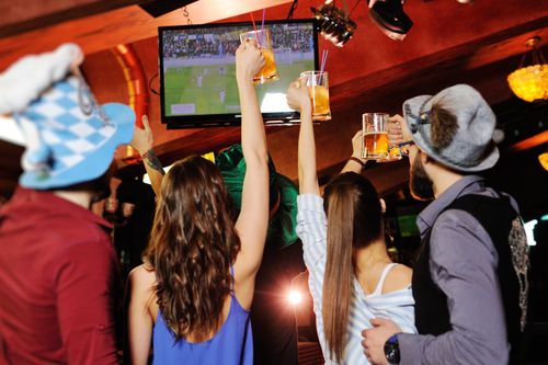 Vỡ kế hoạch giảm cân vì liên tục 'nhậu cùng World Cup'