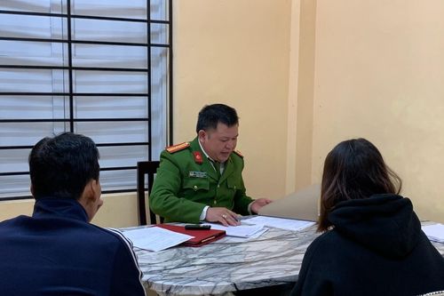Hoang báo tin bị cướp vì muốn được... đổi điện thoại