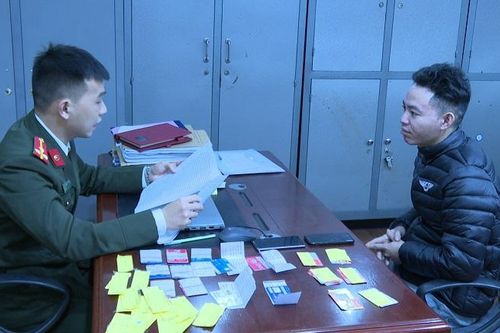 Công an Hải Dương vào cuộc vụ mua bán số lượng lớn thông tin tài khoản ngân hàng
