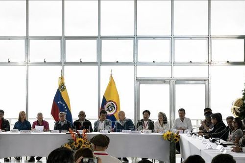 Chính phủ Colombia và ELN kết thúc vòng đàm phán hòa bình đầu tiên