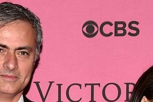 Mourinho muốn làm HLV ĐT Anh nhưng bị vợ ngăn cản