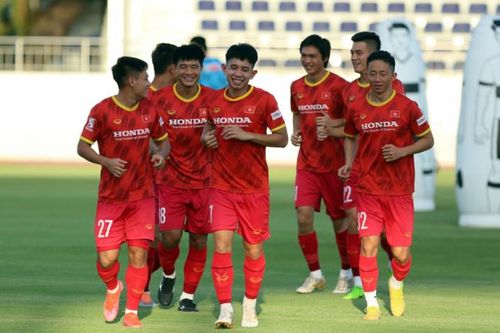 Thái Lan đã gọi, chờ ĐT Việt Nam trả lời