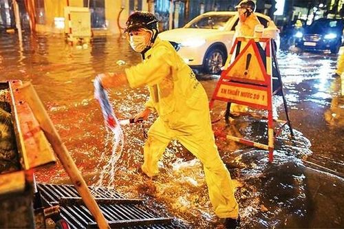 Dự kiến thu tiền dịch vụ thoát nước tại 12 quận Hà Nội