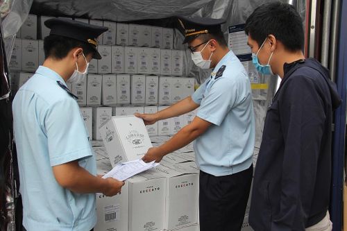 Tổng cục Hải quan chấn chỉnh quy định kiểm tra hàng hóa quá cảnh