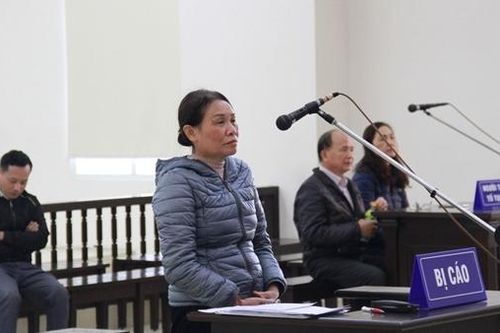 Đường 'Nhuệ' vắng mặt, phiên xử vợ chồng giám đốc doanh nghiệp tạm hoãn