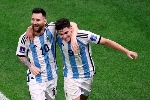 Ước mơ được chơi bóng cùng Messi của tiền đạo Argentina