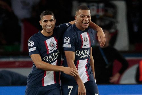 Màn đối đầu của đôi bạn thân Mbappe và Hakimi