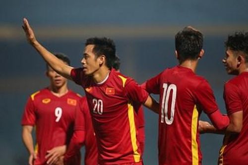 Đội tuyển Việt Nam vượt qua Philippines với tỷ số 1-0