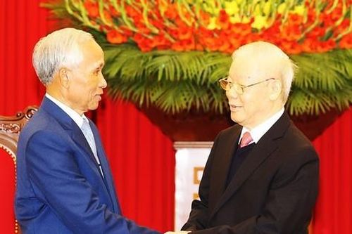 Tăng cường vững chắc quan hệ Việt Nam - Lào