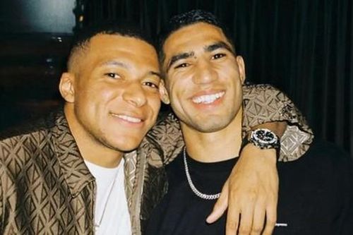 Tình bạn Mbappe và Hakimi: Thân như người yêu, 'tương tàn' vì màu cờ sắc áo