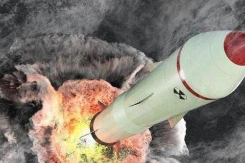 RS-24 Yars: Tên lửa 'khủng' 6 đầu đạn, tầm bắn 12.000km
